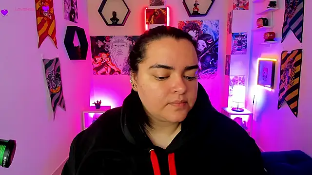 Luise Meyrink online show from February 8, 2025, 2:58 am