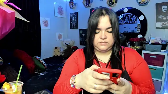 Luise Meyrink online show from December 14, 2025, 2:40 am