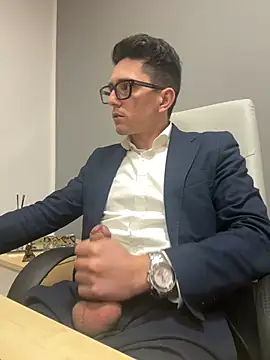 Snapshot of masterboss_ chatting on January 29, 2025, 1:07 pm masterboss  online show from January 29, 2025, 1:07 pm