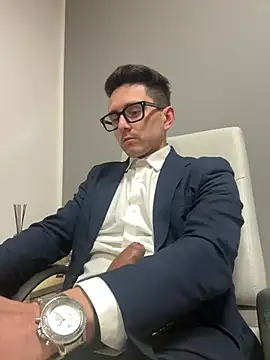 Snapshot of masterboss_ chatting on January 10, 2026, 1:28 pm masterboss online show from January 10, 2026, 1:28 pm