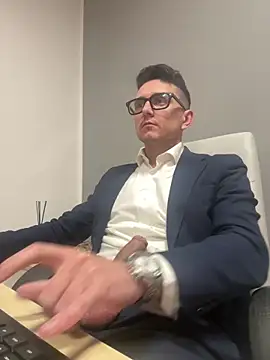 masterboss  online show from March 11, 2026, 12:54 pm