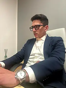 Snapshot of masterboss_ chatting on January 15, 2026, 1:03 pm masterboss online show from January 15, 2026, 1:03 pm