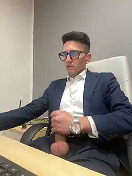 Snapshot of masterboss_ chatting on March 17, 2025, 12:46 pm masterboss  online show from March 17, 2025, 12:46 pm