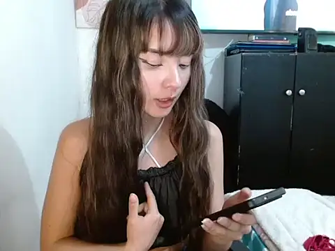 Snapshot of _annie_rosse chatting on May 8, 2026, 8:34 pm annie rosse online show from May 8, 2026, 8:34 pm