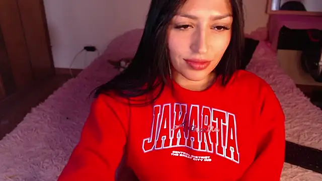 Snapshot of MissDennise chatting on February 12, 2025, 8:40 pm MissDennise online show from February 12, 2025, 8:40 pm