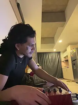 aangie  uwu online show from February 3, 2026, 3:37 am