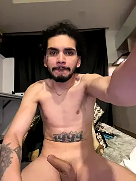 aangie  uwu online show from December 3, 2025, 5:41 am