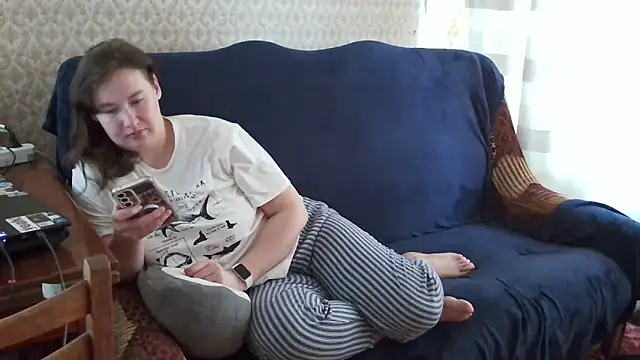 franceska blue online show from November 10, 2025, 10:20 am