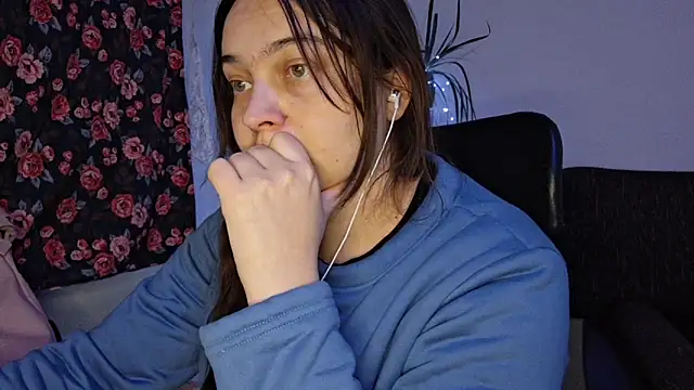 Cyndee Winter online show from December 22, 2025, 10:10 pm