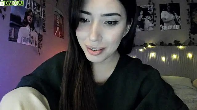 Anisawithlove online show from October 7, 2025, 6:36 am