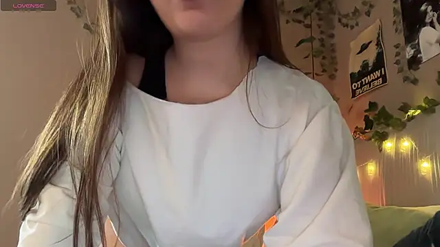 Anisawithlove online show from February 15, 2026, 7:31 am