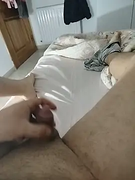 Snapshot of biiigbosss88 chatting on February 19, 2026, 11:34 pm biiigbosss88 online show from February 19, 2026, 11:34 pm