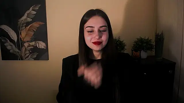 Snapshot of Lili_magic chatting on October 31, 2025, 12:13 pm Lili magic online show from October 31, 2025, 12:13 pm