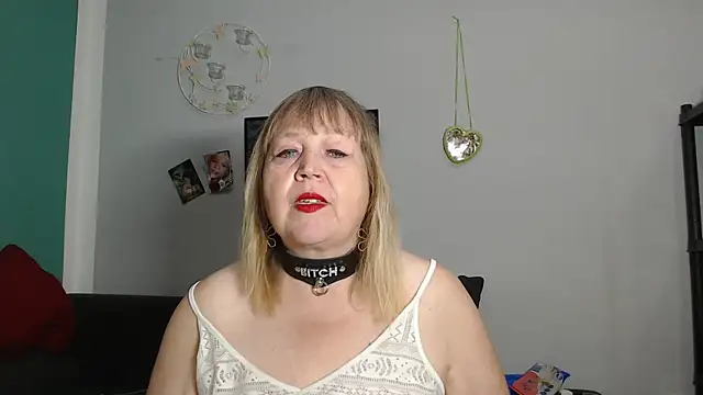 Blasflittchen online show from September 9, 2025, 10:36 am