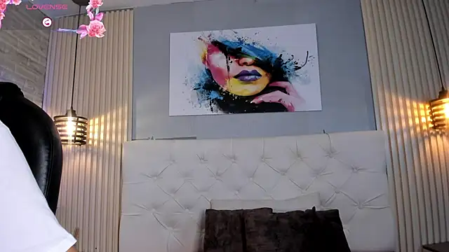 emma  smith1 online show from September 15, 2025, 12:38 pm