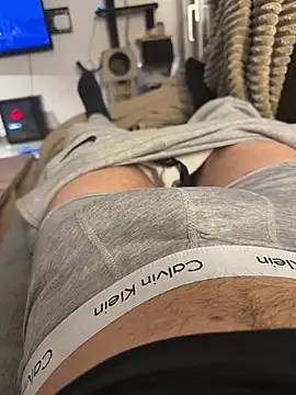 Daddyslegacy online show from April 23, 2026, 8:43 pm