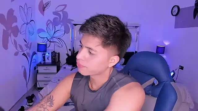 Niicky1  online show from February 9, 2025, 8:34 pm