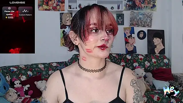 Snapshot of kitty22_ chatting on February 14, 2026, 5:24 pm kitty22 online show from February 14, 2026, 5:24 pm