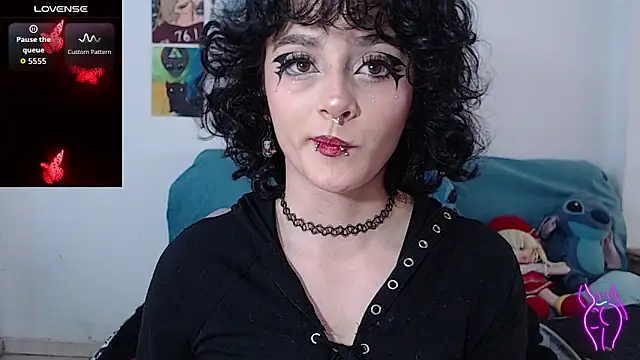 Snapshot of kitty22_ chatting on September 27, 2025, 1:39 pm kitty22 online show from September 27, 2025, 1:39 pm