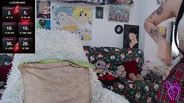 Snapshot of kitty22_ chatting on January 10, 2026, 4:24 pm kitty22 online show from January 10, 2026, 4:24 pm