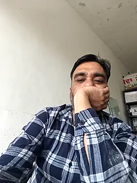 lund lol online show from March 20, 2026, 6:47 am