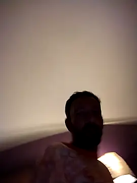 Treemandude online show from November 30, 2025, 4:08 pm