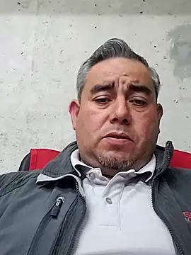 Snapshot of Manolete007x chatting on January 14, 2026, 10:57 pm Manolete007x online show from January 14, 2026, 10:57 pm