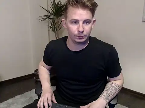 LandonYork online show from April 30, 2026, 6:04 pm