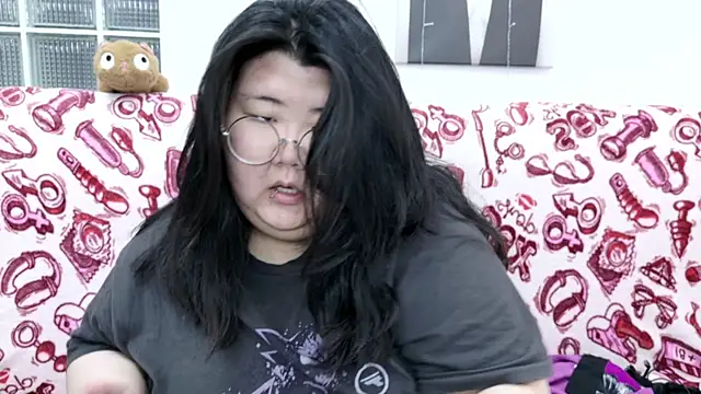 Nadine asian online show from April 3, 2026, 8:32 am