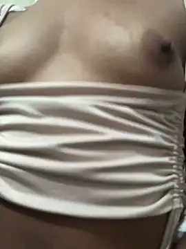 Snapshot of lady_scarlettt chatting on February 5, 2025, 4:59 am lady scarlettt online show from February 5, 2025, 4:59 am