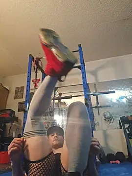 luvs2cumm69 online show from November 8, 2025, 7:12 am