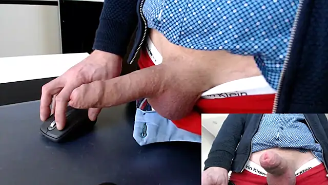 Snapshot of sperma_tributes chatting on February 25, 2025, 7:52 am sperma tributes online show from February 25, 2025, 7:52 am