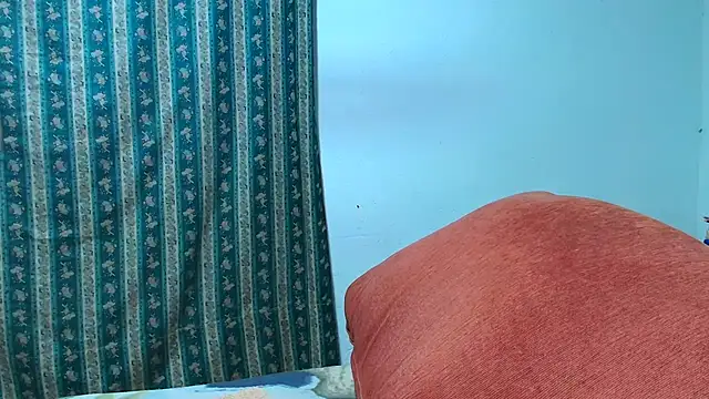 Snapshot of kendalkitty1 chatting on January 11, 2026, 8:49 pm kendalkitty1 online show from January 11, 2026, 8:49 pm