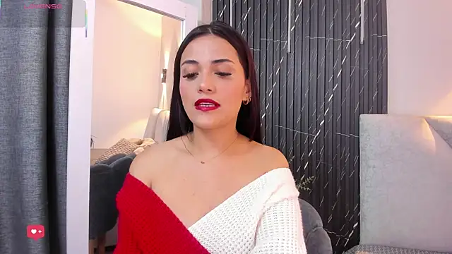 Snapshot of katrina_kaif_x chatting on November 28, 2025, 7:14 pm katrina kaif x online show from November 28, 2025, 7:14 pm