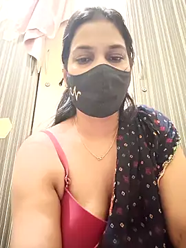 Snapshot of indianliza chatting on October 5, 2025, 8:10 pm indianliza online show from October 5, 2025, 8:10 pm