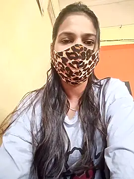 Snapshot of indianliza chatting on November 18, 2025, 3:32 am indianliza online show from November 18, 2025, 3:32 am