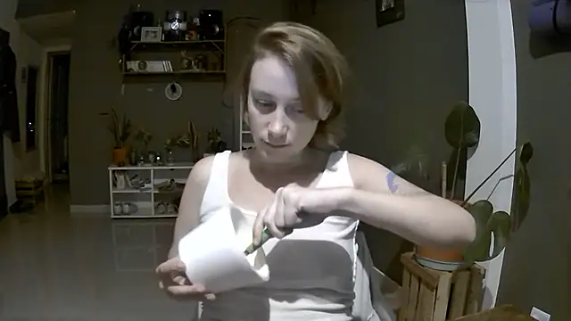 Snapshot of stupid_babybird chatting on February 25, 2025, 3:31 am stupid babybird online show from February 25, 2025, 3:31 am