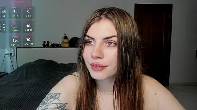 Snapshot of Brooooke chatting on June 18, 2026, 3:28 pm Brooooke online show from June 18, 2026, 3:28 pm