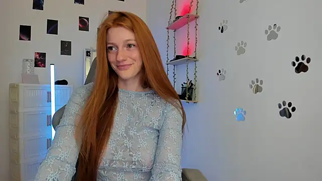 Aliceginger99 online show from April 6, 2026, 5:19 am