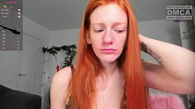 Snapshot of Aliceginger99 chatting on January 26, 2025, 2:14 am Aliceginger99 online show from January 26, 2025, 2:14 am
