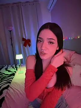 Snapshot of ShannonShanny chatting on December 3, 2025, 7:24 pm ShannonShanny online show from December 3, 2025, 7:24 pm