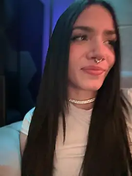 Snapshot of ShannonShanny chatting on March 19, 2025, 8:54 pm ShannonShanny online show from March 19, 2025, 8:54 pm