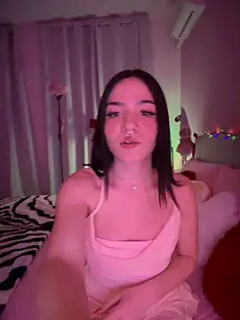 Snapshot of ShannonShanny chatting on December 4, 2025, 7:46 pm ShannonShanny online show from December 4, 2025, 7:46 pm