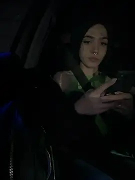 Snapshot of ShannonShanny chatting on March 22, 2025, 9:53 pm ShannonShanny online show from March 22, 2025, 9:53 pm