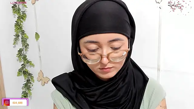 Snapshot of aysel_elid chatting on May 21, 2026, 11:02 pm aysel elid online show from May 21, 2026, 11:02 pm