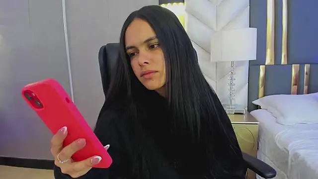 ChloeHarper  online show from March 31, 2026, 11:45 am