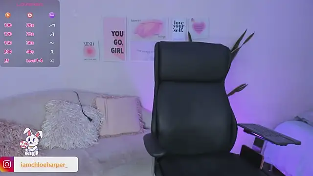 ChloeHarper  online show from March 1, 2025, 2:23 pm