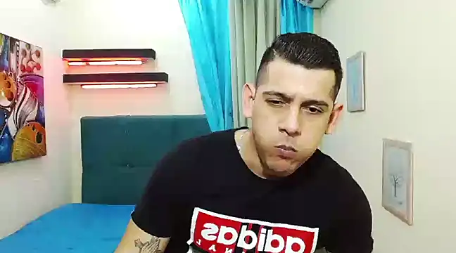 master monstercock  online show from March 10, 2025, 12:18 am