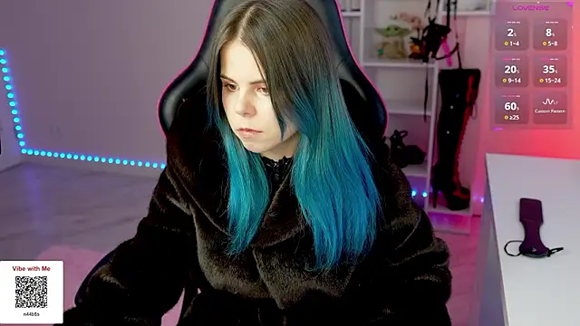 Latex Kitty online show from February 1, 2026, 2:37 pm