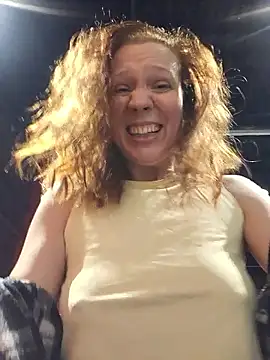 Exhibitionsplit online show from March 1, 2026, 10:21 pm